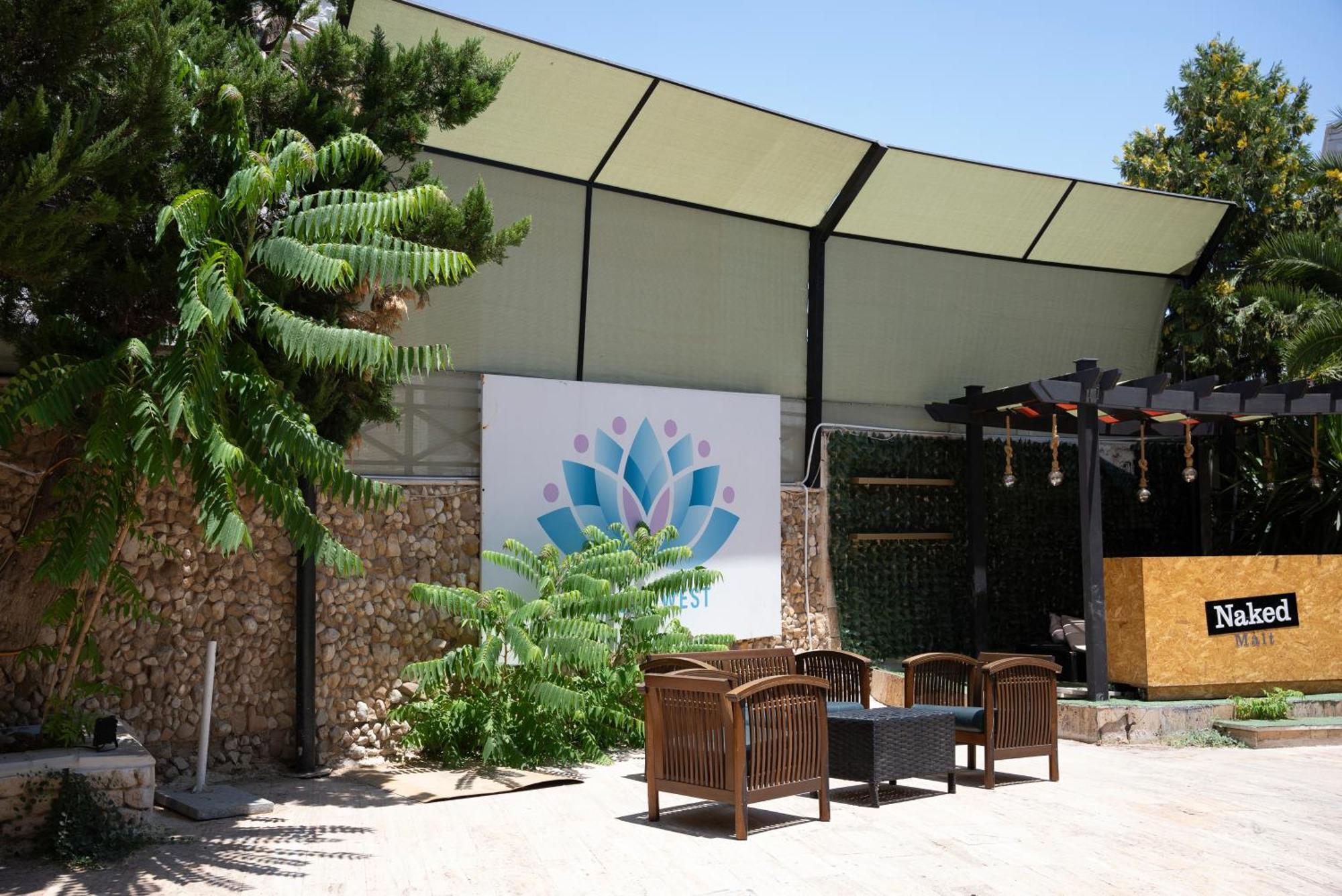 Amman West Hotel Exterior photo